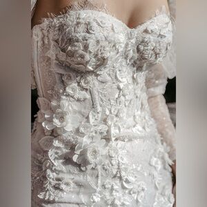 Beautiful wedding dress